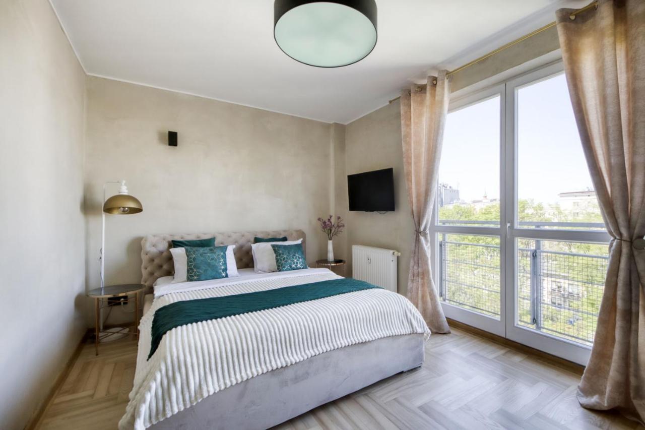 Palladium Elektoralna Apartments Varşovia Exterior foto